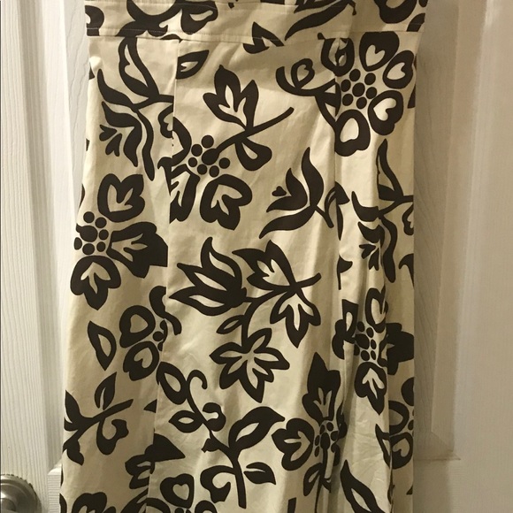 Dress - Picture 3 of 6